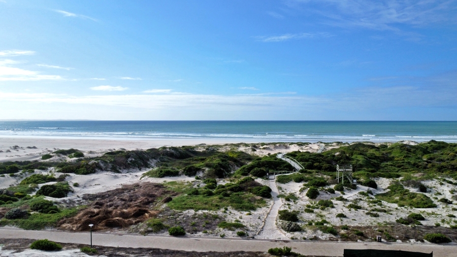 4 Bedroom Property for Sale in Struisbaai Western Cape